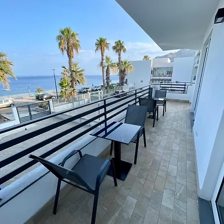 Sant'alessio Seaside Apartment