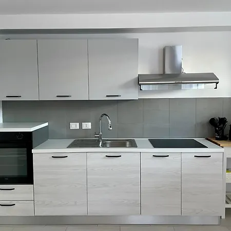 Apartment Sant'alessio Seaside *